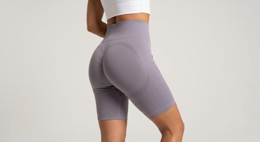 Sujeta el abdomen. No lo aplasta.