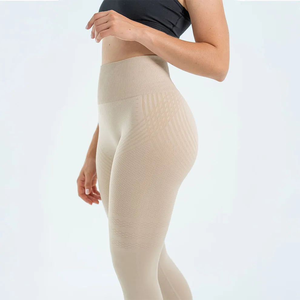 Piernas más firmes y suaves en 14 días — para mujeres cansadas de que la piel flácida las detenga (modelo normal)